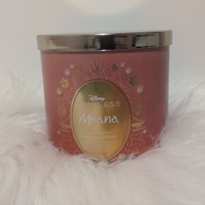 Bath And Body Works Disney Princess Moana Candle New!